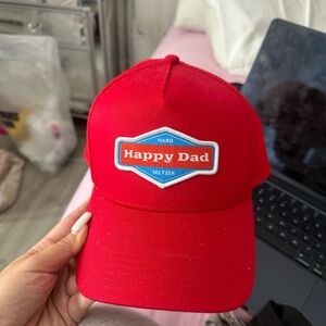 Happy‎ dad hat never worn